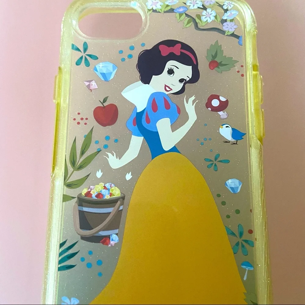 OtterBox Snow White Disney iPhone 7 Phone Case